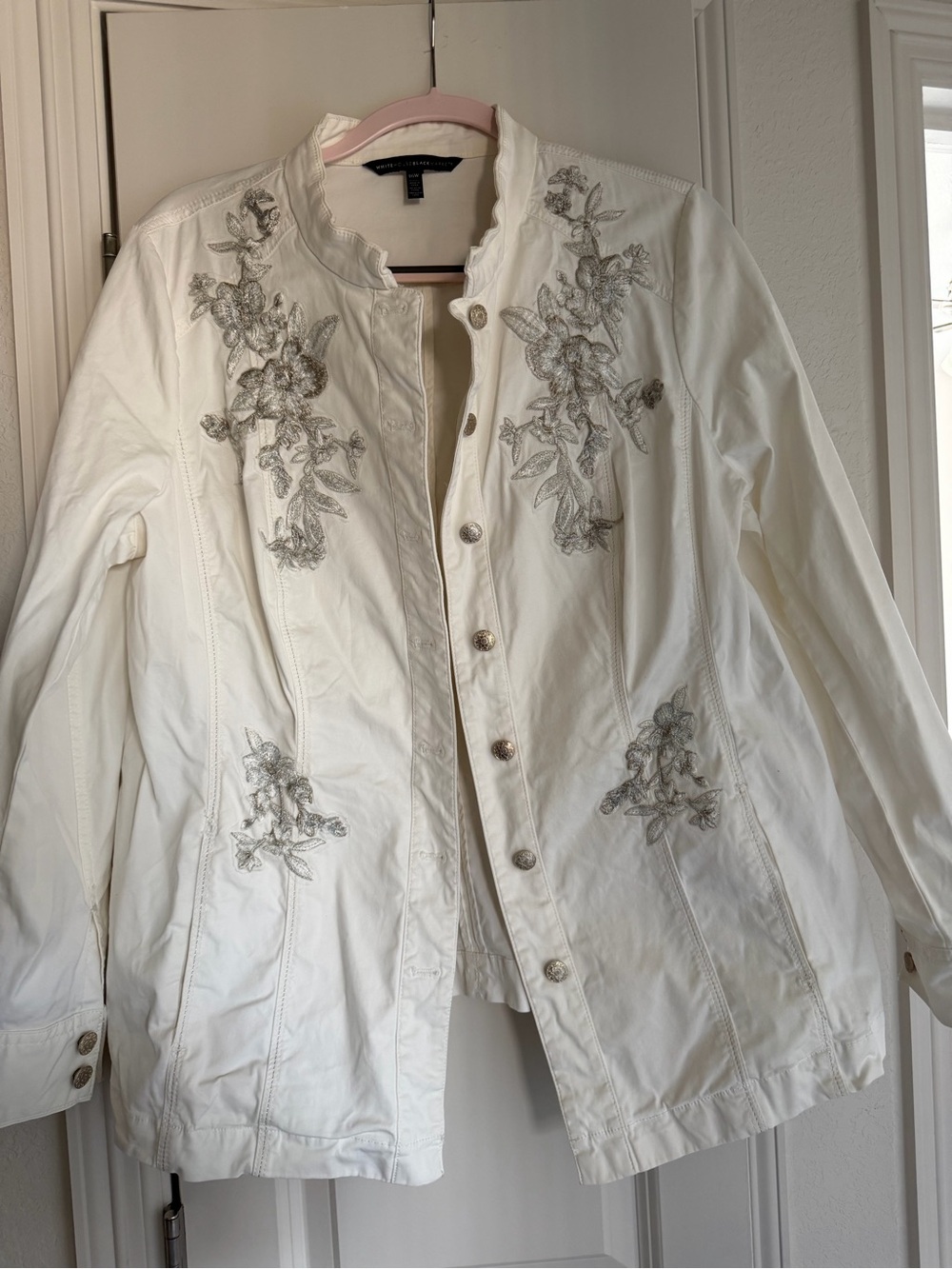 White House Black Market White Embroidered Trench Jacket